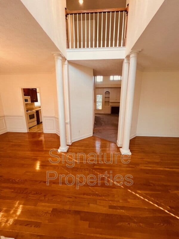 Foto del edificio - 5100 Beachmere Ct