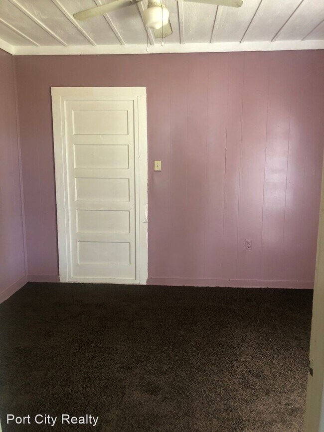 Foto del edificio - 3 br, 1 bath House - 2536 Lamar St.