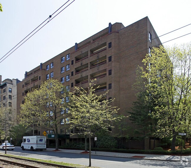 Foto del edificio - Beacon Street Apartments, 1111