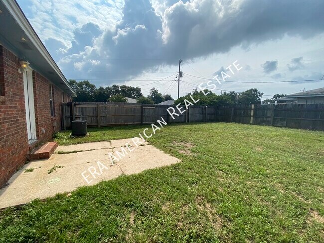 Building Photo - 3354 La Leyenda Ct