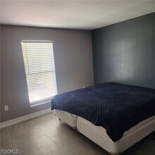 Building Photo - 12656 Kenwood Ln