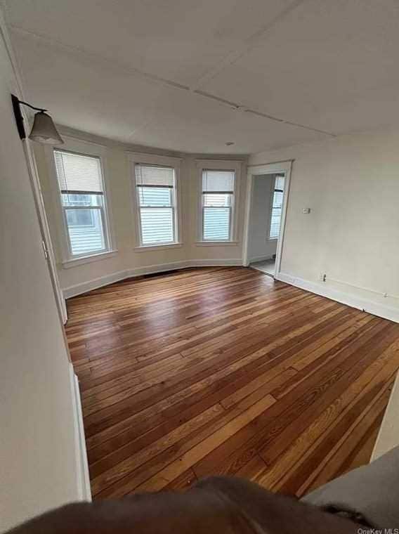 Building Photo - 25 Lent St