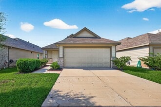 Building Photo - 17227 Quiet Song Ct