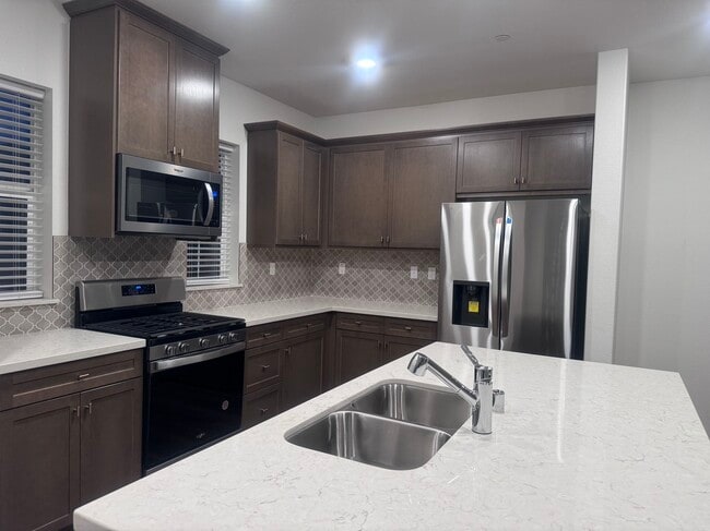 Building Photo - 4254 S Laguna Ave