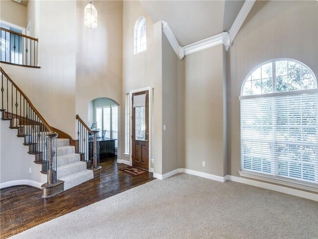 Photo - 1702 Tulare Dr House