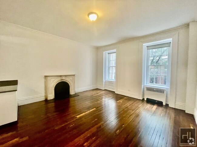 Building Photo - EAST 65 STREET