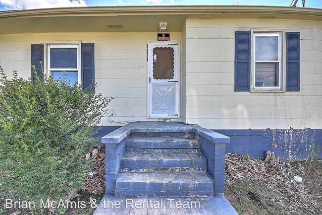 Building Photo - 2 br, 1 bath House - 1111 Forest St
