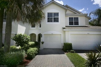 Building Photo - 912 Hampton Cir