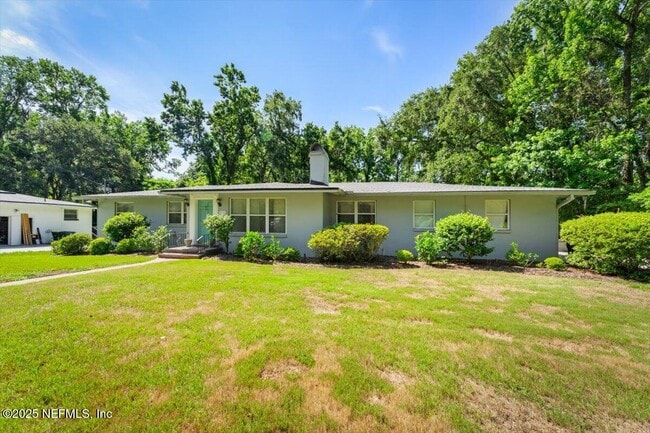 Building Photo - 2240 Jose Cir S