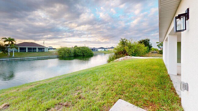 Foto del edificio - 2028 NE 6th Ave