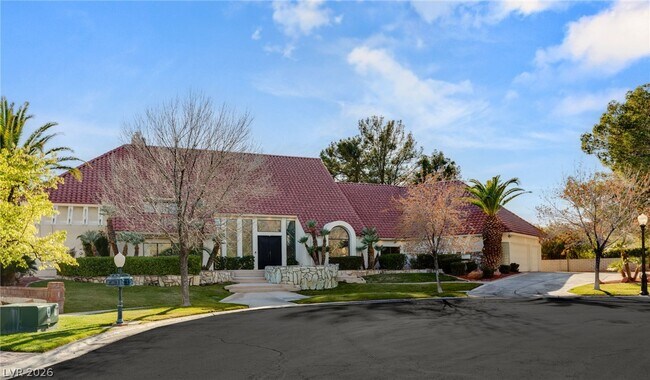 Building Photo - 13 Dovetail Cir