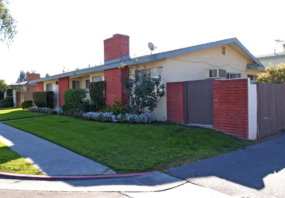 Foto del edificio - 3238 W Cabot Dr