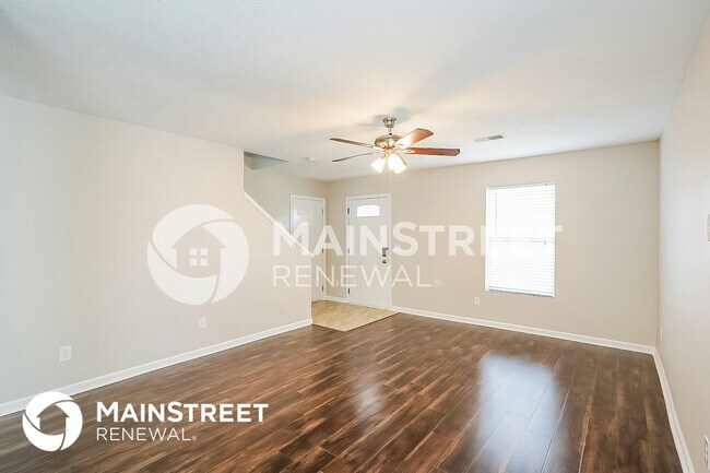 Foto del edificio - 2815 Creekbend Dr