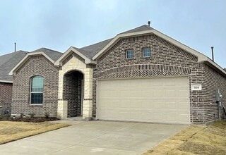 Building Photo - 1104 Longleaf Ln