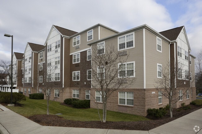 Building Photo - Park View at Ellicott City