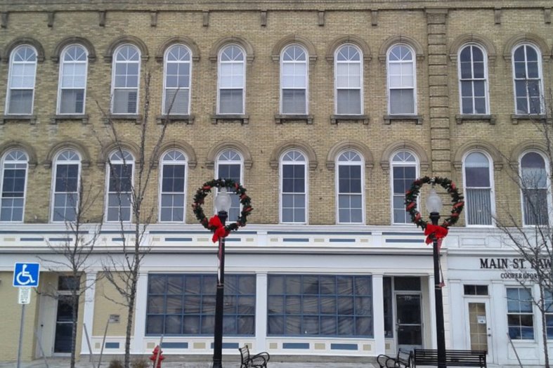 174 Main Apartments - 174 Main St