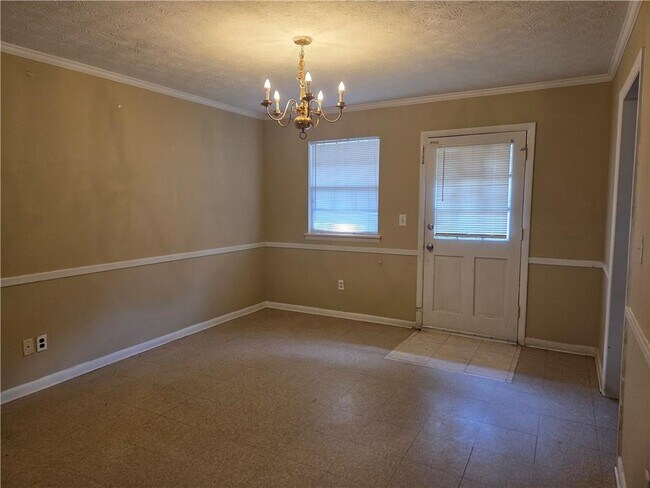 Foto del edificio - 897 6 Oaks Cir