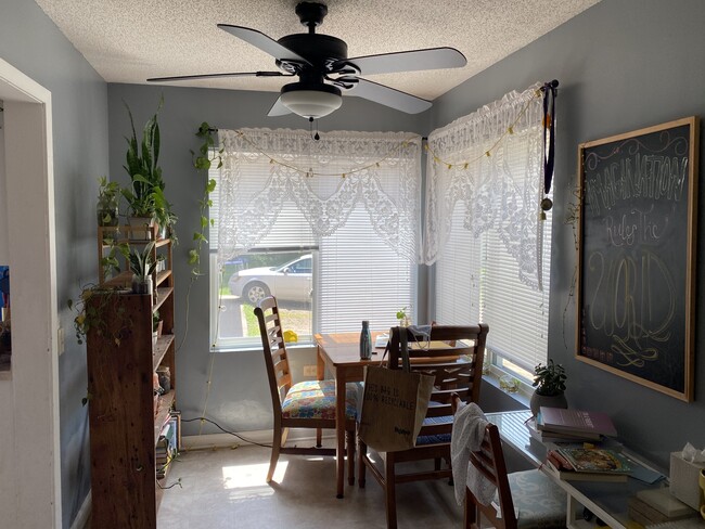 Dining room off the kitchen - 515 W 11th St