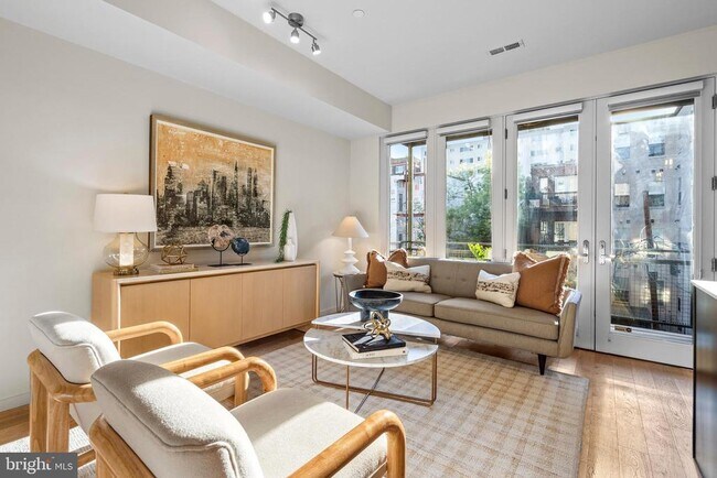 Foto del edificio - 1224 11th St NW