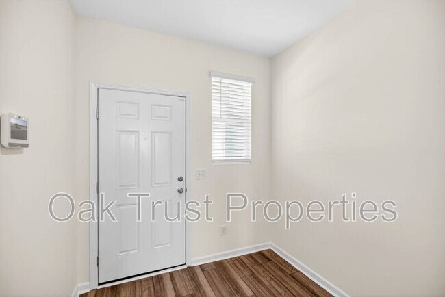 Foto del edificio - 502 Townsford Ln