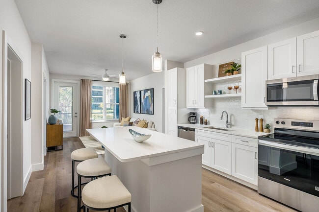 Building Photo - Verve