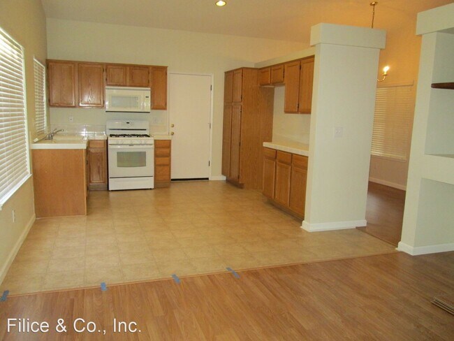 Building Photo - 4 br, 2 bath House - 9054 BRITTANY COURT
