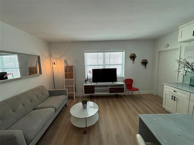 Foto del edificio - 1315 SE 2nd St