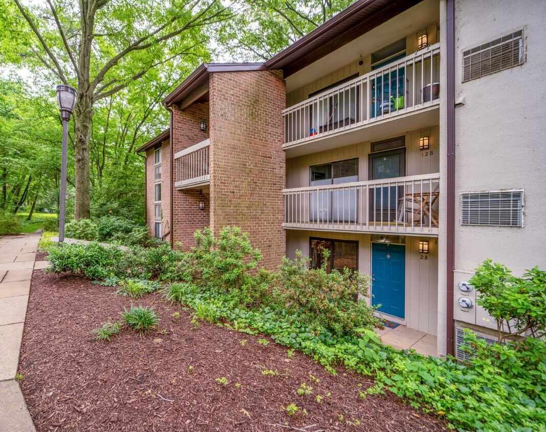 1540 Moorings Dr Unit 2B, Reston, VA 20190 Room for Rent in Reston