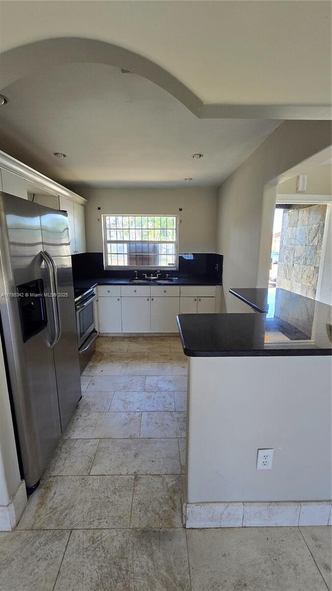 Foto del edificio - 2705 NW 204th Ln