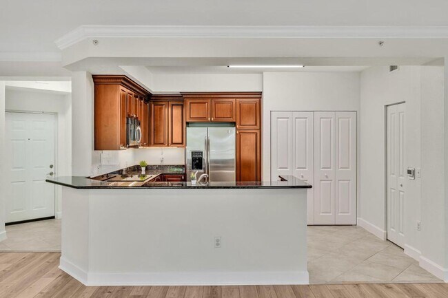 Building Photo - 1405 Renaissance Way