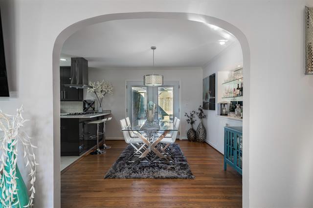 Building Photo - 6455 Sondra Dr