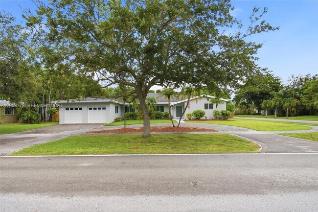 Foto del edificio - 15845 SW 87th Ave