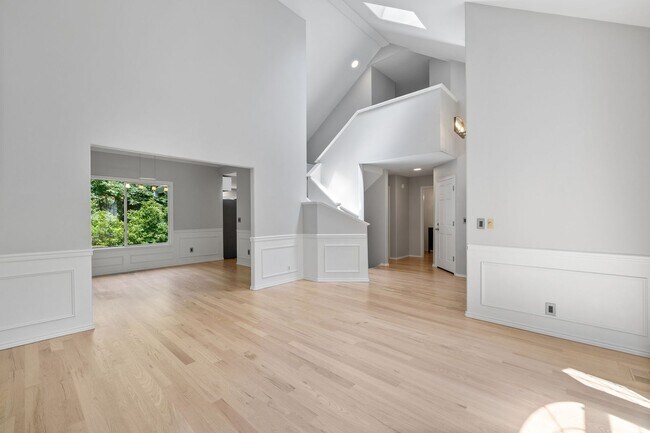 Foto del edificio - 4bd/3.5ba Sammamish Home