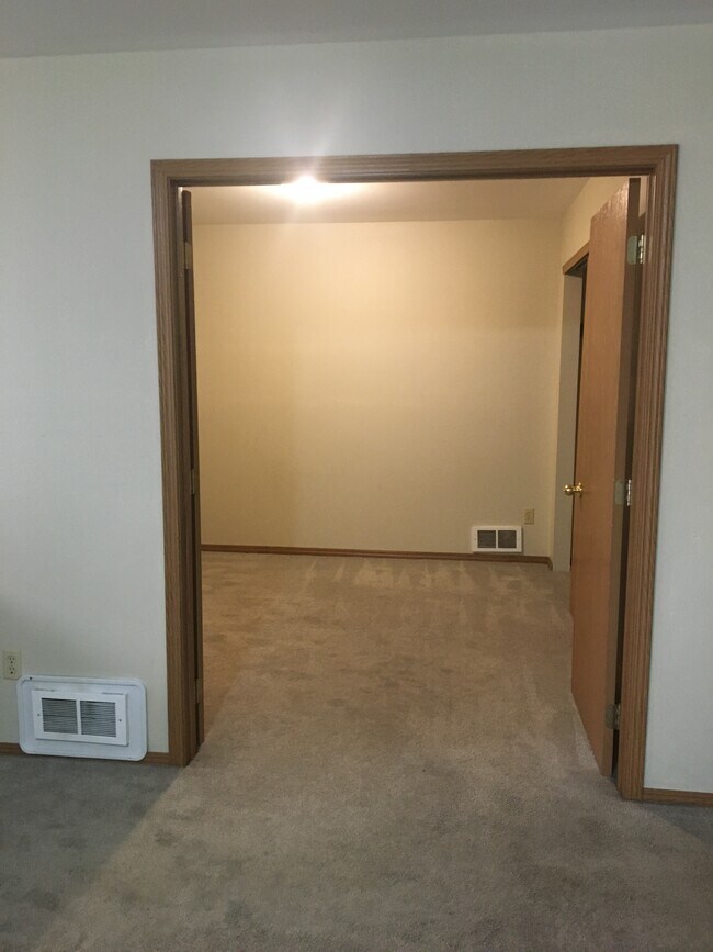 Foto del edificio - 1406 N Cora St