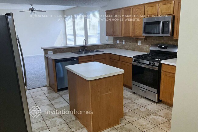 Foto del edificio - 4409 Cordova Ln