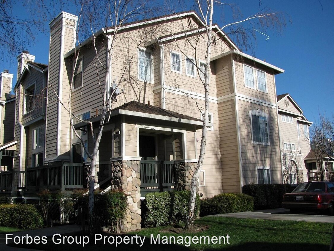 Foto principal - 3 br, 2.5 bath House - 1839 Sterling Landing