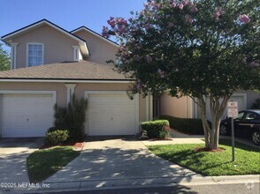 Building Photo - 1202 Southern Stream Ct