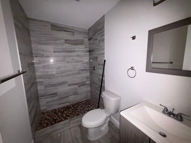 Foto del edificio - 14618 N 43rd St