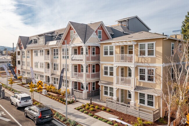 Foto del edificio - 904 Bayswater Ave