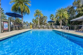 Building Photo - Carmendy Square Apartments