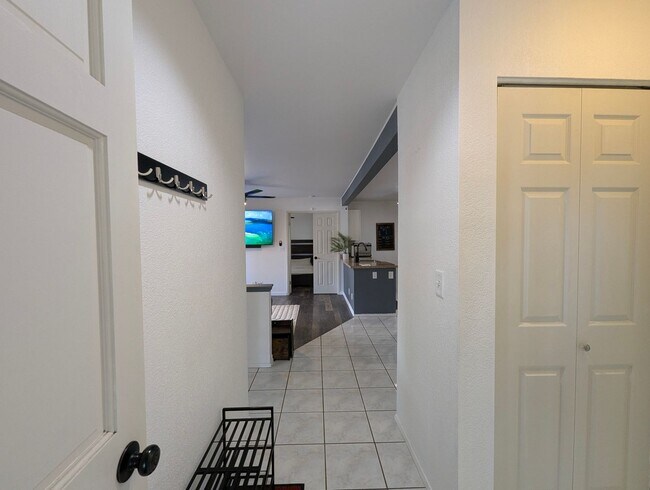 Foto del edificio - Available November 1, 2025 | A charming gr...