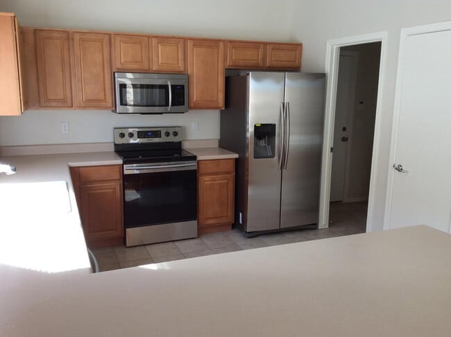 Building Photo - 44812 Paraiso Ln