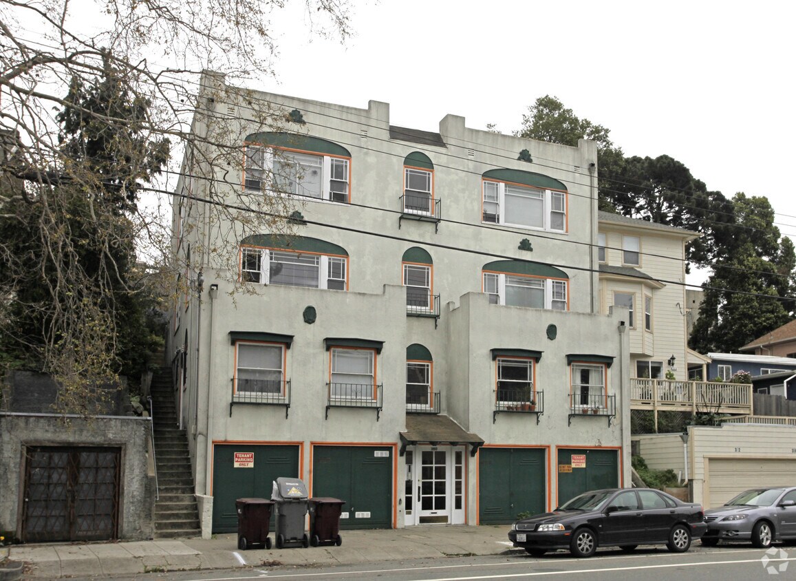 Foto principal - 360 Oakland Ave