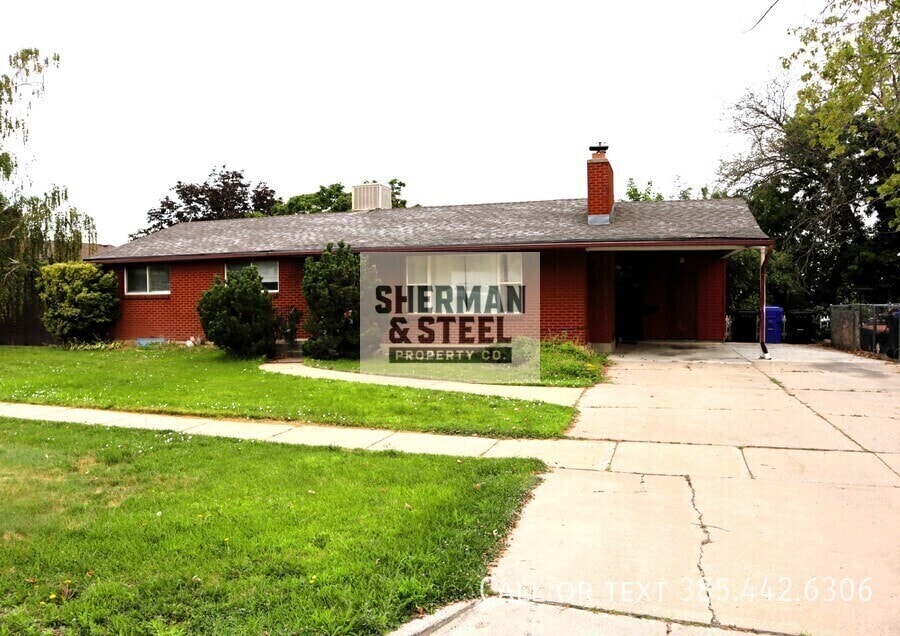 Photo - 1866 S Davis Blvd-