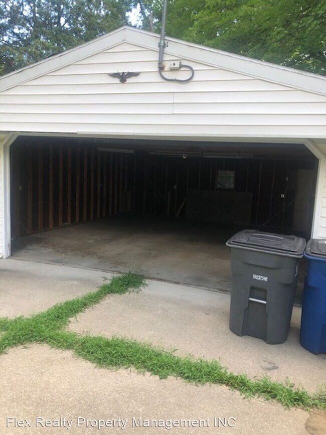 Foto del edificio - 3 br, 1 bath House - 5448 ARMADA