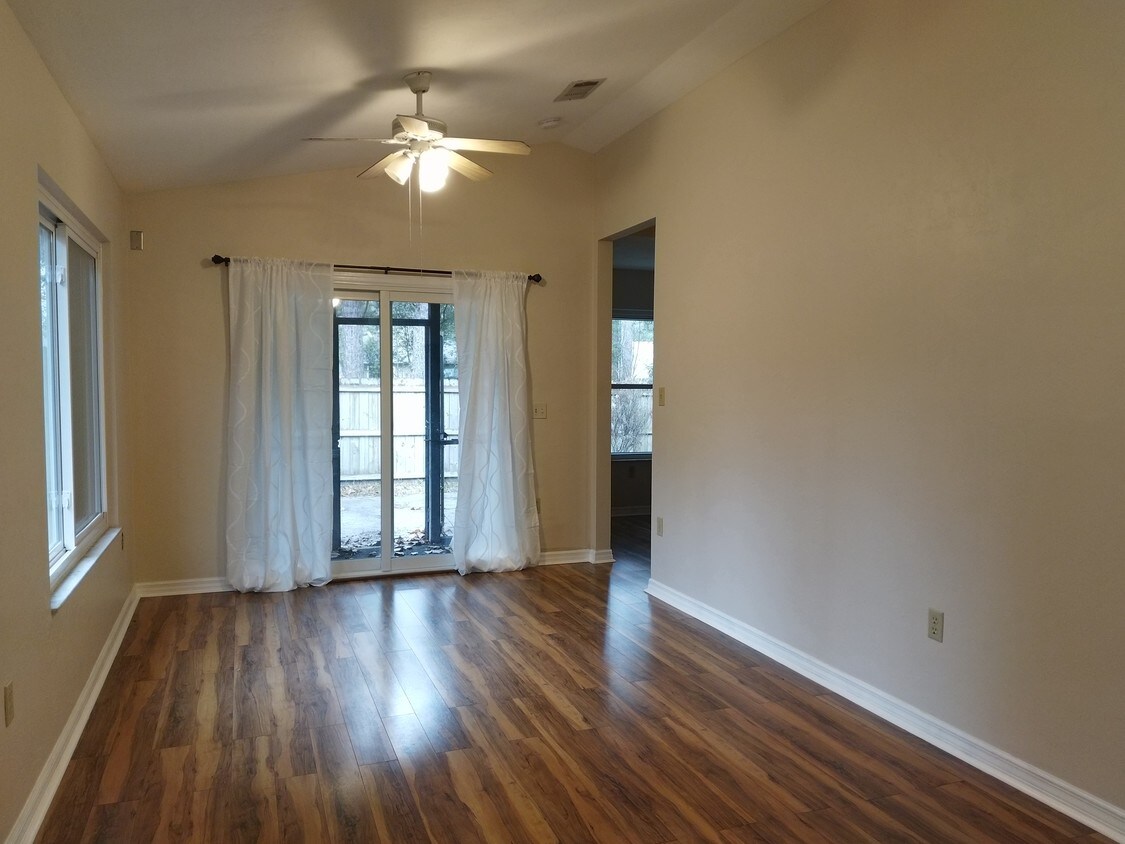 1947 SW 72 St, Gainesville, FL 32607 House Rental in Gainesville, FL