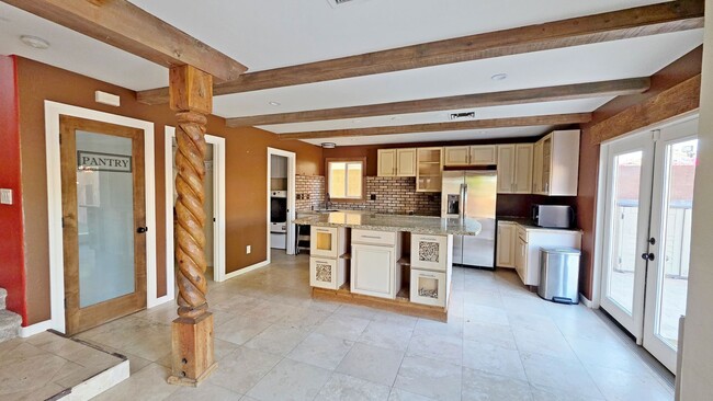 Building Photo - Ahwatukee Home with Backyard OASIS!