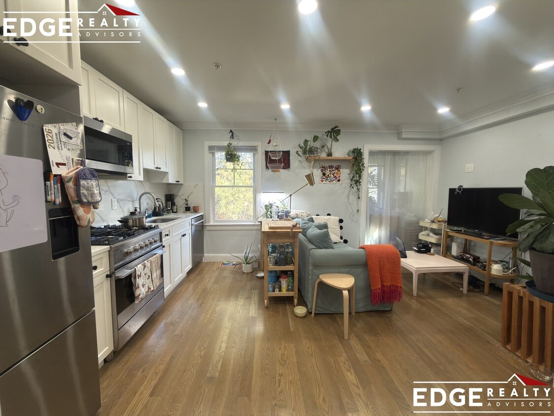 Photo - 14 Lopez Ave. Unit 3