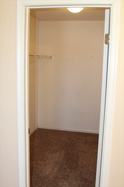 Building Photo - 116 Yorkshire Way