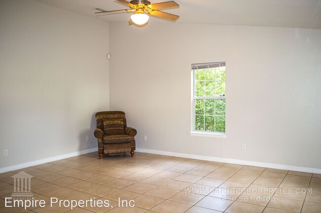 Building Photo - 1335 Volusia St